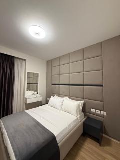 Luxury Garden Building Tirana Apartment 22nd Floor - 2