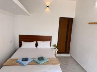 Elkanah Aelyn Beach Homestay - 5