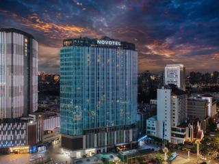 Novotel Living Yunnan Dianchi Times - 9
