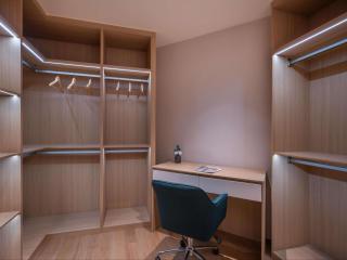 Novotel Living Shanghai Jingan - 5