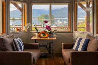 Ketchikan Oceanfront Retreat | Dock On-Site, Beach - 8