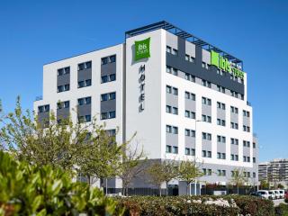 Ibis Styles Madrid Airport Valdebebas - 1