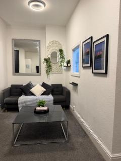 City Centre flat, Near Stadium & castle, Sleeps 4 - 5
