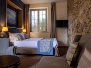 Hotel de L'Abbaye Le Tronchet - Handwritten Collection - 3