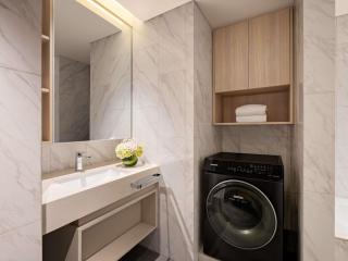 Swissôtel Living Jakarta Mega Kuningan - 2