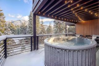 Ski-In/Out Mountain Home w/ Hot Tub, Near Seattle - Snoqualmie Pass - 8