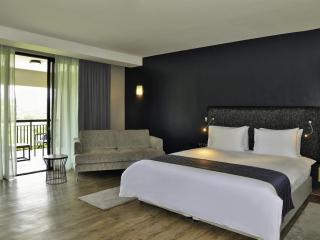 EPIC Hotel & Suites - 1
