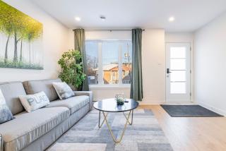 T3 Joliette Suites 10 mins to La Ronde nice , Cozy 3 bedroom longueuil - 4