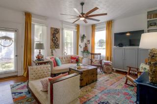 Shop, Dine, Explore Dtwn! Walkable Farmington Home - 6
