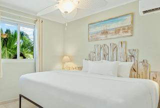 Palm Beach 8BR Villa | Beach Vibe by Bocobay - 9