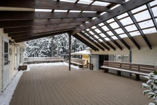 Spacious River Cabin - Hot Tub - Sleeps 8 - 1