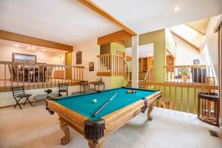 Mtn Home Sauna Pool Table Mins to Ski Hike Bike - 7