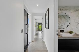 Luxury Coronet Residence - 0