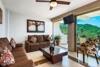 Ocean-view 2BR Casa Luna in Puerto Vallarta - 7