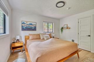 Forest Cabin Retreat - Dog Friendly - Hot Tub - 1