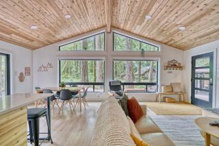 Forest Cabin Retreat - Dog Friendly - Hot Tub - 9
