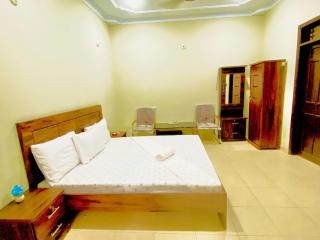 Jinnah Avenue inn Guest House Branch Inter City Hotel Airport - 3