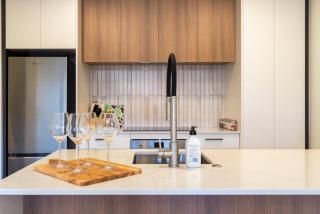 Premium Colombo Townhouse - CBD & Private Garage - 9