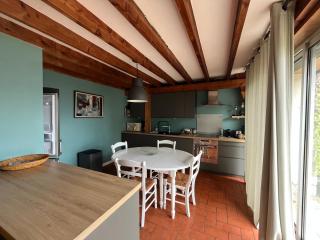 Maison familiale 8 personnes à 100m de la plage avec jardin et parking - FR-1-639-38 - 3