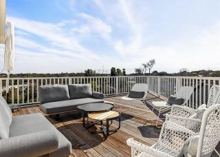 Hilltop Getaway, Stunning Sunsets, Close to Beach - Rye - 5