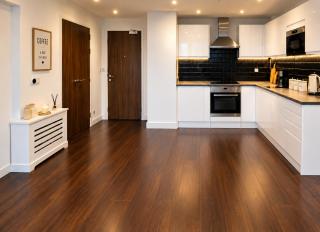 Wimbledon 1bedroom flat with excellent transport ideal for contractors business travellers long term free WiFi - 5