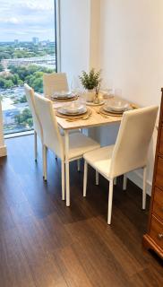 Wimbledon 1bedroom flat with excellent transport ideal for contractors business travellers long term free WiFi - 7