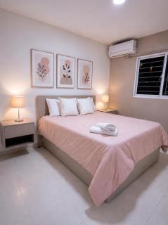 Jacuzzi privado, piscina y áreas comunes compartida - 1