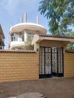 Apartment within a villa شقه بإطلاله بانوراميه علي حدائق داخل فيلا - 1