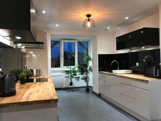 Flat Huningue, free parking, tram & bus to Basel - 8
