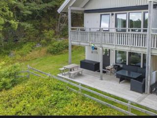 5 star holiday home in UDDEVALLA - 8