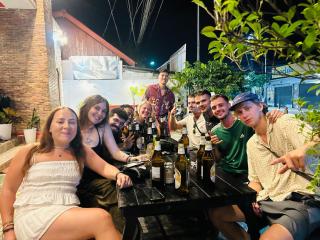 Vangvieng Rock Backpacker Rooftop Hostel - 2