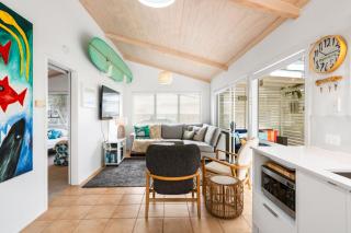 Slice of Paradise - Whangamata Holiday Home - 5