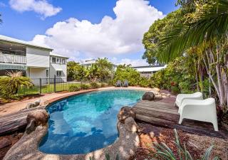 Hidden Haven | Balcony Views & Private Pool - 2