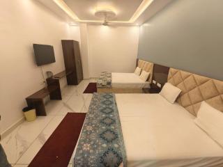 Dev Hotel & Restaurant - 7