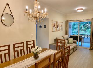 UM OÁSIS EM CAMPOS - Ap Novo e Sofisticado - Próx a Capivari com 3 Quartos, Varanda Gourmet, Lareira & Calefação - Exclusividade - 5
