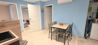 LE BARCARES - logement "Ecume" 3 étoiles, clim, wifi, parking, terrasse, plage et village de Noël à pied - 4 personnes - 4
