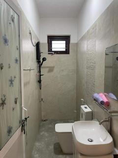 Peaceful 2BR Homestay Near Madiha Beach - 1