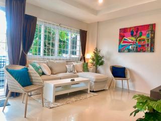 Baan Hug Ubon - Private Pool House - Pet Friendly - 9