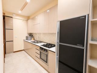 Elegant Central Yerevan 2BR Apartment With Extra Connected Sleeping Room - 5