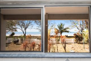 Saunders Beach Shack - 0