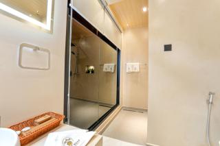 Sivora Hills Luxury Retreat - 1
