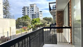 Unit 4 ' Re Del Mar,' Kings Beach - Caloundra - 1