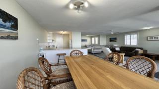 Absolute Waterfront With Rooftop! - 4