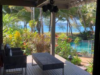 Beach Villa 4 - 8