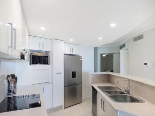 Points North Unit 507 - Caloundra - 6