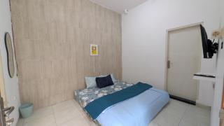 Homey near ITS & UNAIR Syariah - Surabaya - 8