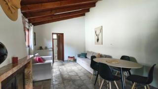Iniochos guesthouse - pool bar - 6