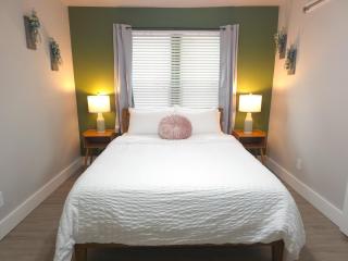 Family Friendly Modern Spacious 3BD 2BA - 2