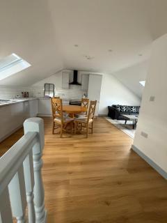 4 Bedroom Apartment In Glasgow City Centre - 8