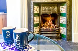 The Vines - Stunning Period Home With Free Parking - 8